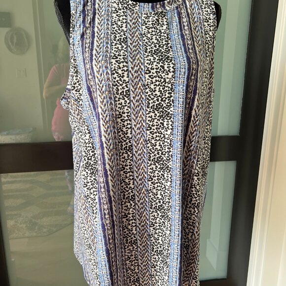 Apt. 9 sleeveless tunic top in size XXL - Picture 3 of 10